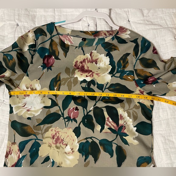 Gray Cream Purple Floral Pattern Dress - Picture 5 of 5